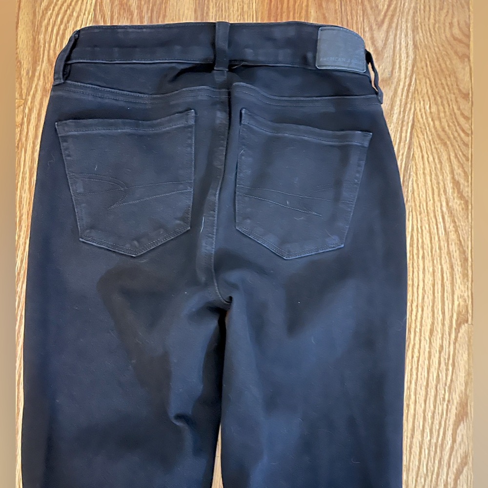 American Eagle dream stretch hi-rise jegging. Black. Size 0